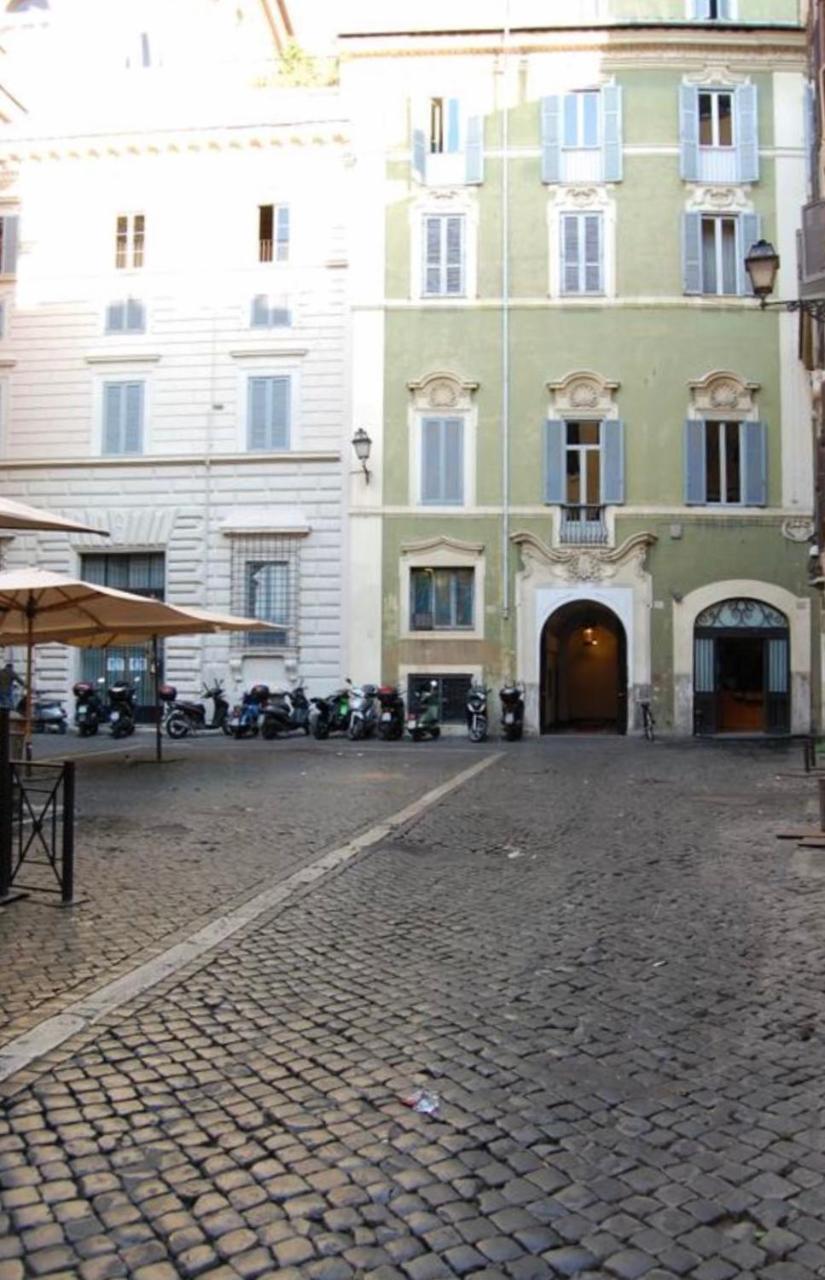 Casa Delle Coppelle 4 Pantheon Apartment *